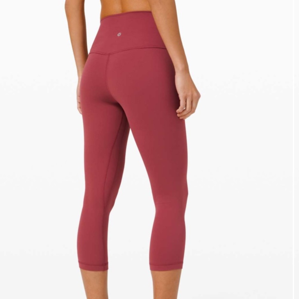 Lululemon Aligns - image 2